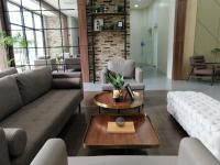 B&B Baguio City - Cool Breeze Brenthill Deluxe - Bed and Breakfast Baguio City