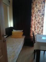 Apartment with Pool View 