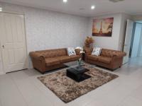 Beautiful home in Harrison with 5 Bedrooms - B&B