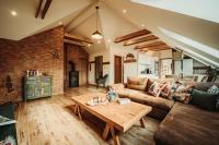 ČÁKYHO KÚRIA - apartmán pre 5 osôb s krbom a saunami - B&B Smižany