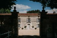 B&B Bourg-Charente - Le Prieuré de Bourg Charente - Bed and Breakfast Bourg-Charente