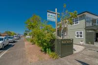 Rooftops Accommodation - B&B Whitianga