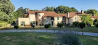 Domaine de la Basse Bobinière - Gîte et Chambres d'hôtes - B&B