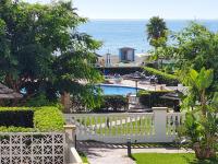 Marina de La Duquesa beachfront appartment - B&B Castillo de la Duquesa