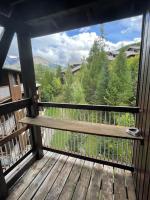 Le Seignus d'Allos T2 30m2. Aux pieds des pistes. - B&B