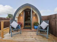 B&B Stafford - The Pod at Bank House Farm - Bed and Breakfast Stafford