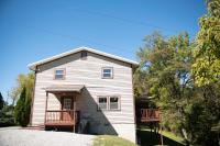 Biker Hiker friendly 3 bedroom by Strouds Run State Park - B&B Athens