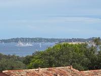 B&B Grimaud - Appartement vue Mer Les Restanques du golfe de Saint Tropez - Bed and Breakfast Grimaud