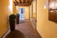 Historic Apartment Steps from Duomo & Uffizi - Ferienwohnung Florenz