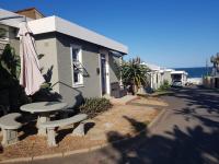 Family Beach Cottage - B&B