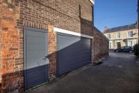 Plum Tree Retreat-Free Parking - Ferienwohnung