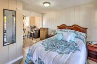Quaint Dtwn La Grande Studio about 1 Mi to EOU! - B&B La Grande