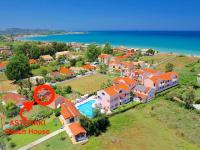 Asteraki Beach House by DadoVillas - B&B Acharávi