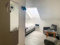 Zweibettzimmer mit Bad