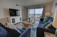 El Matador 457 - Gulf front with beautiful views of the Gulf and pool - B&B