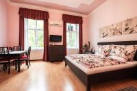 Doppelzimmer mit Schlafsofa (4 Erwachsene)