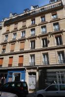 Paris 17 - Coeur Batignolles - Beau studio 10 m2 -110 sqf - Etat neuf - Calme - Idéal une personne - single occupancy - B&B