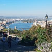 Corner Apartment - Bed and Breakfast Boedapest