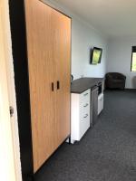 Deluxe Queen Studio - Motel Room 1