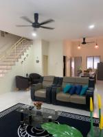 B&B Seri Iskandar - ZillQayyim Homestay - Bed and Breakfast Seri Iskandar