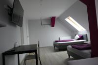 Habitación Triple con aseo compartido