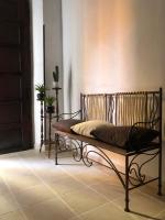 B&B Busot - El Raval d'Or, casa de 1900 - Bed and Breakfast Busot