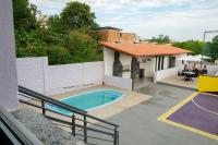 AP c ESTACIONAMENTO 900m do centro, prédio com piscina, sauna e academia - Chambres d'hôtes São João del-Rei