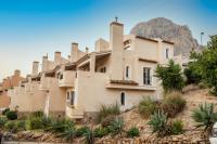 Charming Townhouse with Sea Views & Pool in Altea - B&B Calpe