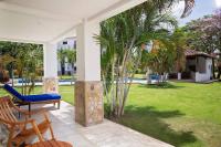 B&B Rivas - Golf Condo A1 F1: Nice view and access to the largest pool in Hacienda Iguana! - Bed and Breakfast Rivas