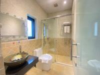 Zimmer mit 2 Queensize-Betten