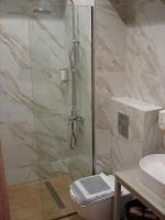 Camera Tripla Superior