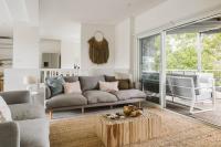 Shoreline - B&B