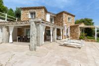 Villa Ginestra con piscina e giardino privato a 500 mt dal mare - Chambres d'hôtes Castiadas