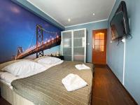 Apartamento de 1 dormitorio con vistas laterales al mar