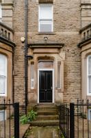 Prescott Court Serviced Apartments - Bed and Breakfast
