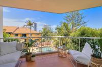 B&B Gold Coast - North of the Border Unit 9 Ocean View Terrace - Bed and Breakfast Gold Coast