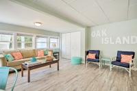 Picturesque Duplex Unit, half Mi to the Beach! - B&B