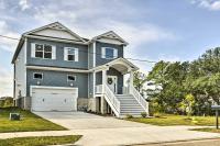 Waterfront Paradise w/ Deck ~ 1/2 Mi to Beach - Bed and Breakfast North Camellia Acres