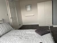 Cheerful 3 bedroom Townhouse - B&B Leeds