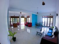 Blue Waves Madiha - Bed and Breakfast Matara