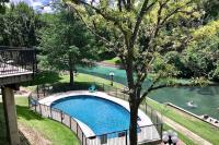 Our Happy Place - Bed and Breakfast New Braunfels