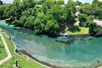 Our Happy Place - Bed and Breakfast New Braunfels