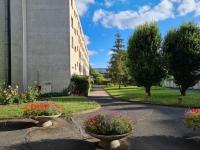 Appartement de standing calme - Paris - Métro 9 - Ferienwohnung
