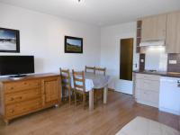 Studio cosy 4-5 pers, balcon sud, parking, proche commodités - FR-1-689-62 - Ferienwohnung Corrençon-en-Vercors