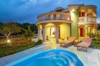 Charming Villa Rea with heated pool - Ferienwohnung Sveti Filip i Jakov