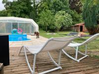 Chez Lilly & Cie 10 à 12 personnes avec sauna et piscine - B&B Saint-Martin-d'Ablois