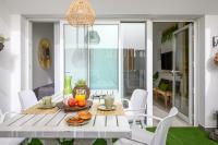 Monstera House - Near the beach, Air-Con, Fast Wifi and SAT tv By Lanzarote Vacation Homes - Ferienwohnung Playa Blanca