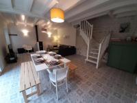 Maison de charme avec équipements bébé, vélos, fibre, proximité rivière - Coulonges - FR-1-653-127 - B&B