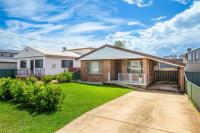 Rockpool Pet Friendly 1 Min Walk to Beach - B&B