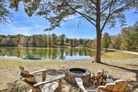 Brand-New Trenton Cabin Panoramic Lake Views - Bed and Breakfast